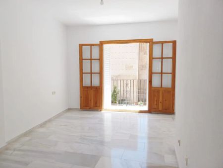 Piso de alquiler en Calle Carretería, La Goleta - San Felipe Neri - Photo 2