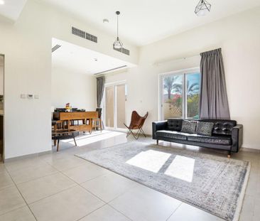 Second to the corner | Ready to move | Spacious - Photo 5