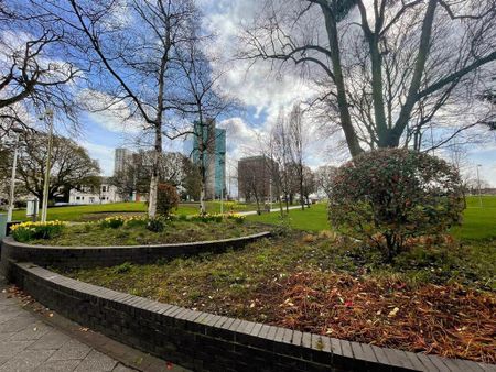 1 bedroom in a house share to rent - Photo 5