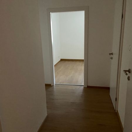 Bruck. Martin-Luther-Straße. Hippe 2 Zimmerwohnung für Pärchen - Foto 3