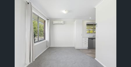 Be Impressed - Photo 2