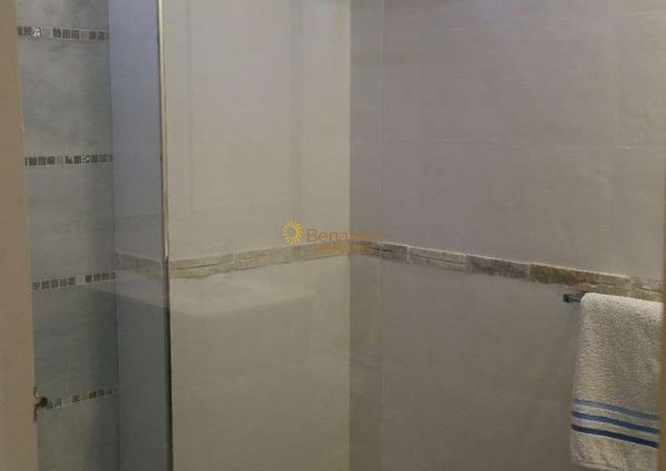 Penthouse for rent in Riviera del Sol (Mijas), 1.000 €/month