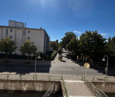 Großzügige und leistbare 3-Zimmer-Wohnung mit Parkplatz in angenehm... - Photo 2