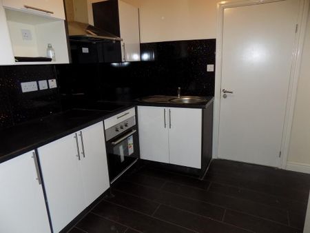 1 bedroom apartment to rent - Photo 4