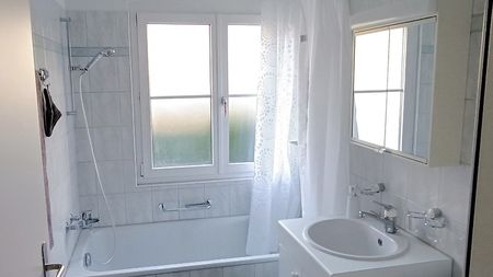 3½ Zimmer-Wohnung in Baar (ZG), möbliert, auf Zeit - Photo 2