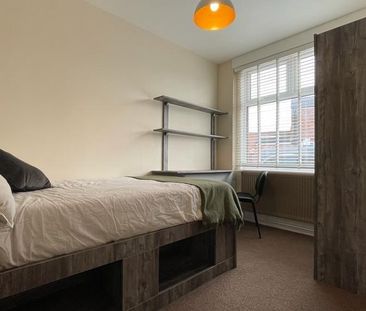 4 bedroom house to rent - Photo 1