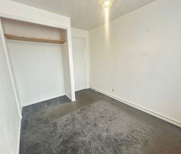 Markwell Wood, Harlow - Photo 1