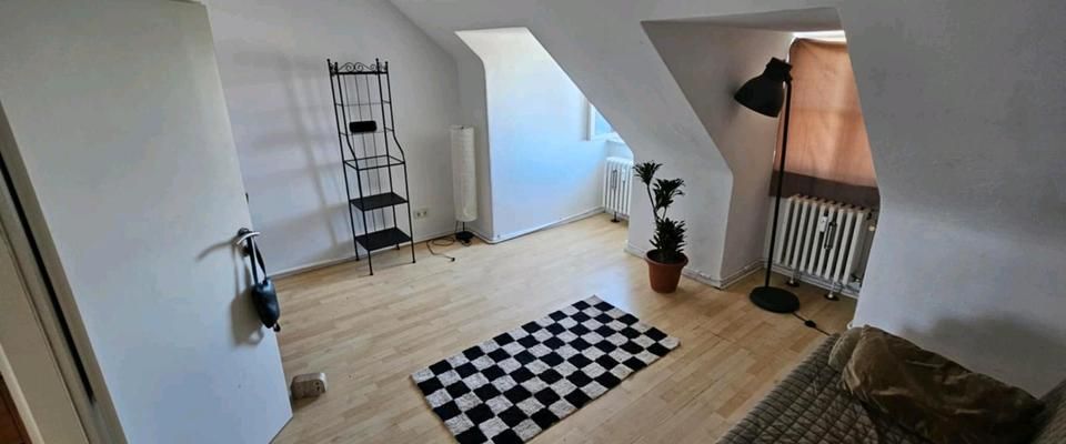 Room for rent - Photo 1