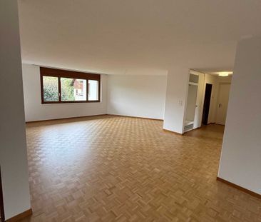 Helle 4.5-Zimmer-Wohnung mit Balkon - Photo 6
