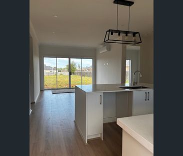 6 Reidy Rise, Harkness, Vic 3337 - Photo 5