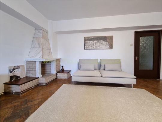 Spacious apartment with a view near AFI Mall - Fotografie 1