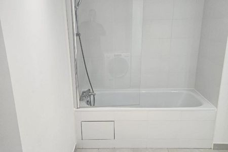 Louer colocation 3 pièces de 73 m² - Photo 5