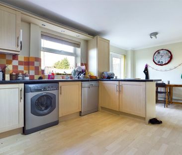 3 bedroom house to rent - Photo 2