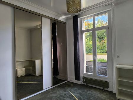 Location Appartement 6 pièces 150m² REIMS 51100 - Photo 5
