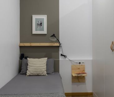 Carrer de Balmes, Barcelona, Catalonia 08006 - Photo 6