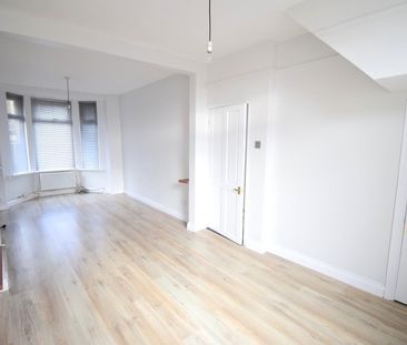 50 London Road, BT68EY, Belfast - Photo 1