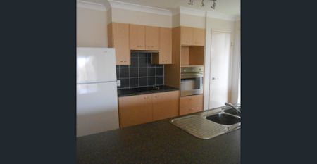 Modern & Spacious 4-Bedroom Unit in a Prime Location - Photo 5