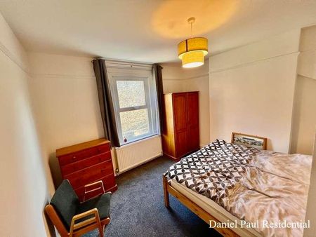 Half Acre Road, W7 - Photo 5