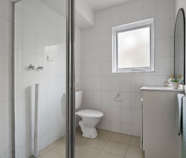 Refined Bayside Living in a Premier Brighton Setting - Photo 6
