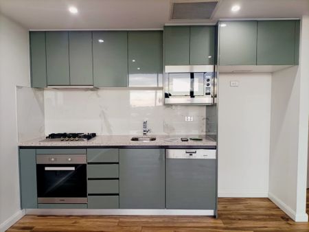 31 Kent Road, Sydney - Photo 2