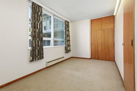 3-bedroom apartment - Wellington Central - Photo 2