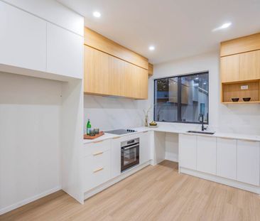 HOWICK,2 BEDROOMS - Photo 4