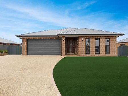 Stunning Near-New Family Home with Exceptional Space and Style - Photo 4