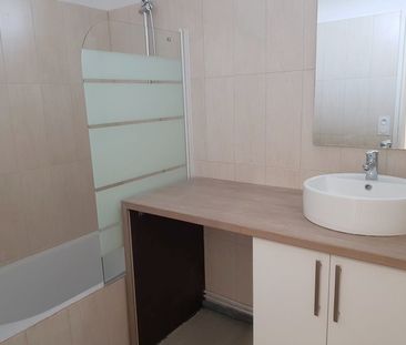 Location Appartement 4 pièces 65m² AVON 77210 - Photo 5