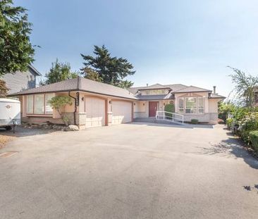 2 BEDROOM SUITE WITH SINGLE GARAGE EAST ABBOTSFORD - Photo 1