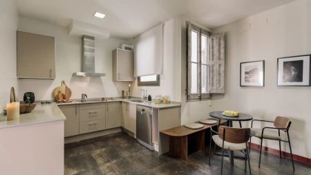 3-bedroom apartment for rent in l'Antiga Esquerra de l'Eixample - Photo 3