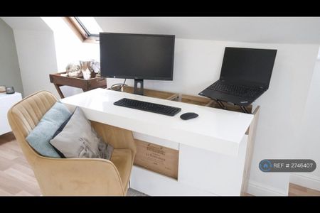 1 bedroom flat to rent - Photo 3