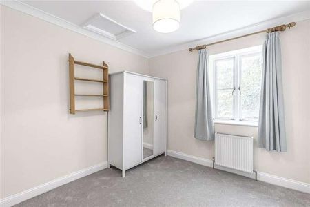 De Morgan Road, Fulham, SW6 - Photo 4