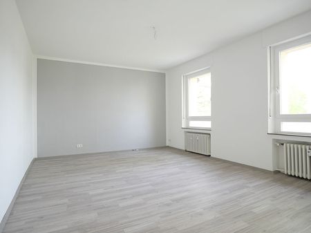 Krefeld-Dießem / Lehmheide: Helle 2,5-Zimmerwohnung mit großer Essküche - Photo 5