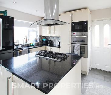 2 bedroom semi-detached house to rent - Photo 6