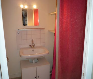 Location Appartement 2 pièces 40m² ROUEN 76000 - Photo 2