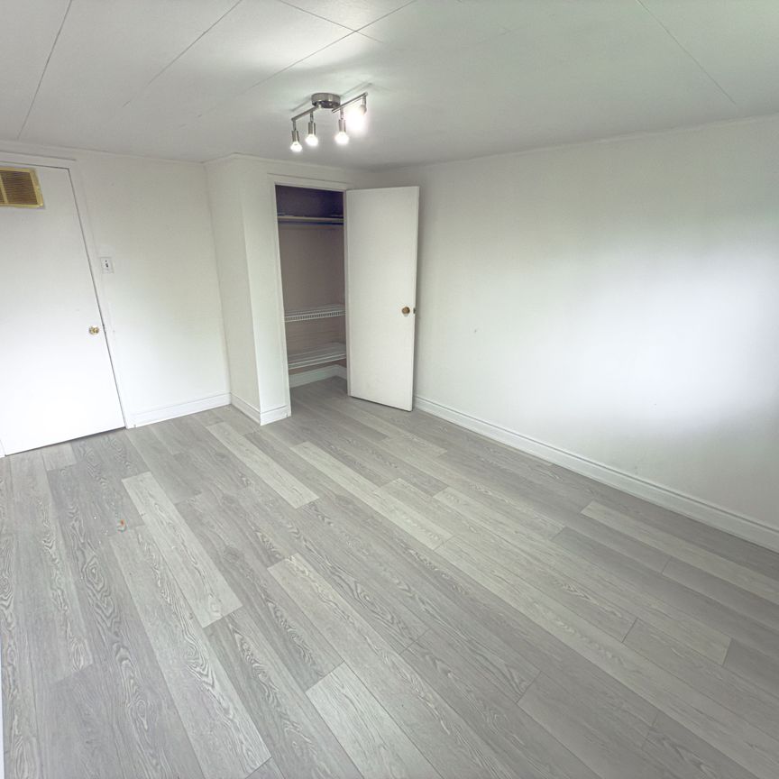 For Lease - 10 Clipper Road, Toronto, Ontario - Photo 1