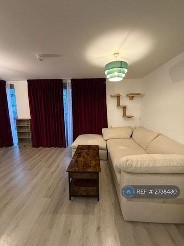 1 bedroom flat to rent - Photo 2