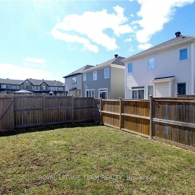 For Lease - 507 FOXLIGHT Circle, Kanata, Ontario - Photo 1