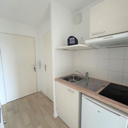 Location Appartement 1 pièce 19m² TOURS 37000 - Photo 3