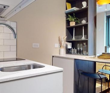 Studio to rent - Photo 6