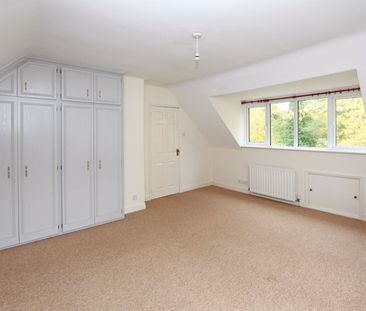 Astley Abbotts - Photo 2