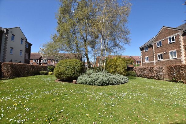 Trinity Road, Taunton, TA1 - Photo 1
