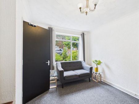 4 bedroom terraced house to rent - Photo 2