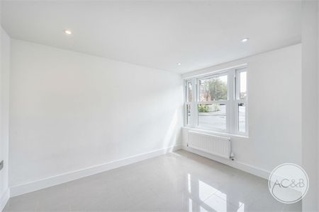 High Street, Green Street Green, ORPINGTON, London - Photo 3