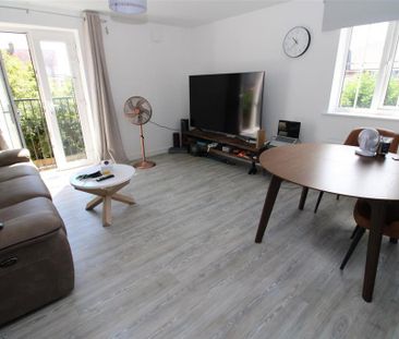 1 bedroom flat to rent - Photo 4