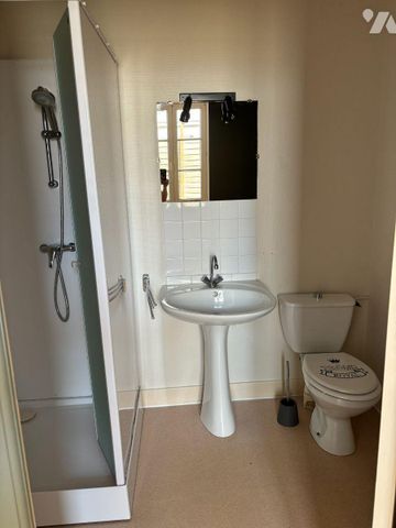 Appartement à Louer à Bar-sur-Seine (10110) en Aube (10) Cet appartement se situe dans la co... - Photo 5