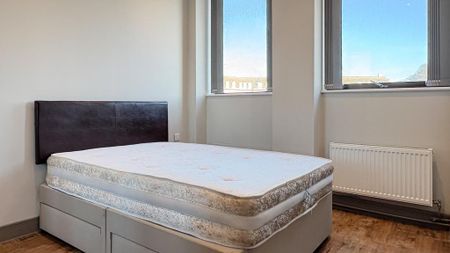 1 bedroom flat to rent - Photo 3