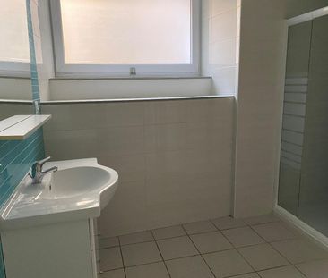 Location Appartement 3 pièces 64m² AUBENAS 07200 - Photo 4