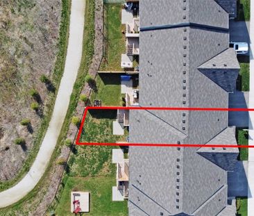 For Lease - 3169 William Coltson Avenue, Oakville, Ontario - Photo 3
