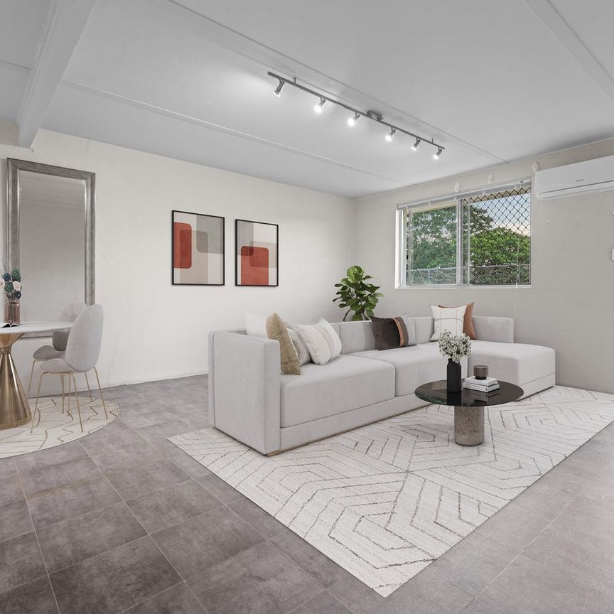 Modern Unit in Prime Location - Photo 1